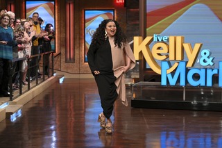 Michelle Buteau feet photo 18