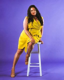 Michelle Buteau feet photo 10