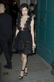 Michelle Chen feet photo 1