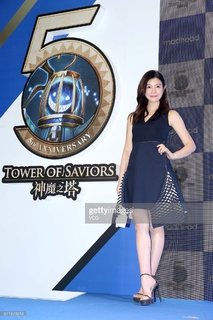 Michelle Chen feet photo 18