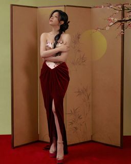 Michelle Chen feet photo 4