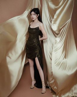 Michelle Chen feet photo 19