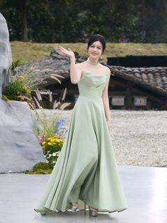 Michelle Chen feet photo 12