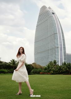 Michelle Chen feet photo 5
