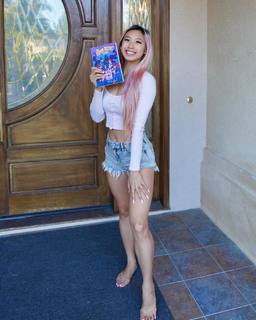 Michelle Chin feet photo 15