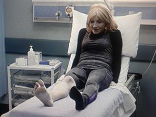 Michelle Collins feet photo 8