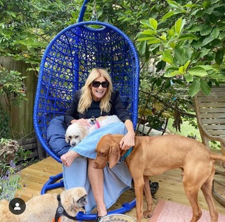 Michelle Collins feet photo 9