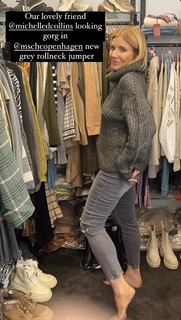 Michelle Collins feet photo 6