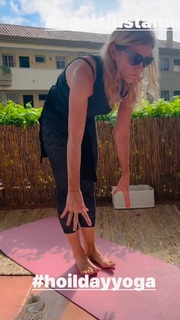 Michelle Collins feet photo 9