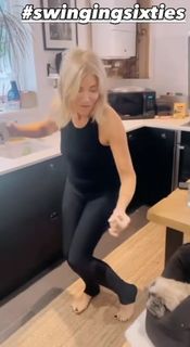 Michelle Collins feet photo 7