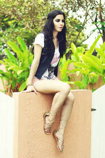 Michelle Costa feet photo 8