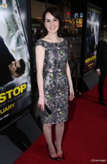 Michelle Dockery feet photo thumbnail