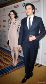 Michelle Dockery feet photo thumbnail