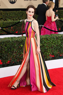 Michelle Dockery feet photo thumbnail