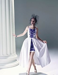 Michelle Dockery feet photo thumbnail