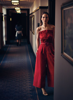 Michelle Dockery feet photo thumbnail