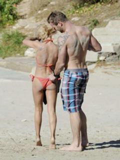 Michelle feet photo thumbnail