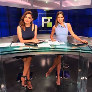 Michelle Galván feet photo 11
