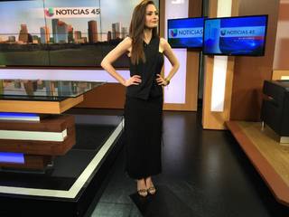 Michelle Galván feet photo 2