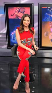 Michelle Galván feet photo 14
