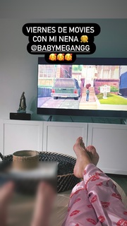 Michelle Galván feet photo 12