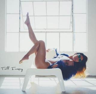 Michelle González feet photo 10