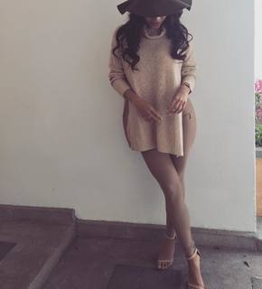 Michelle González feet photo 13