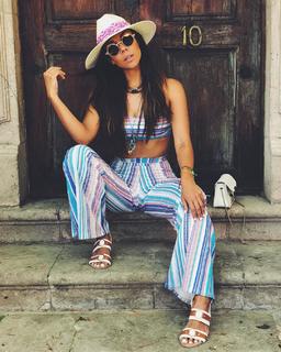 Michelle González feet photo 17
