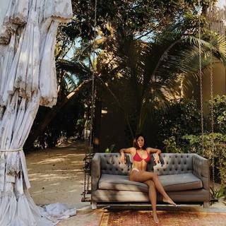 Michelle González feet photo 9