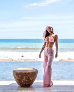 Michelle González feet photo 1