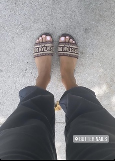 Michelle Hayden feet photo 12