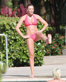 Michelle Heaton feet photo 5
