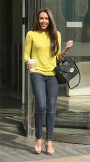 Michelle Heaton feet photo 1