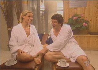 Michelle Hunziker feet photo thumbnail