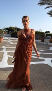 Michelle Hunziker feet photo thumbnail