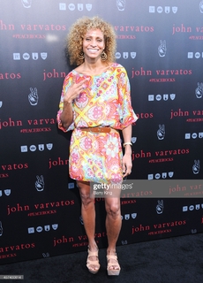 Michelle Hurd feet photo 15