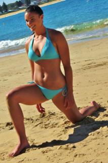 Michelle Jenneke feet photo thumbnail