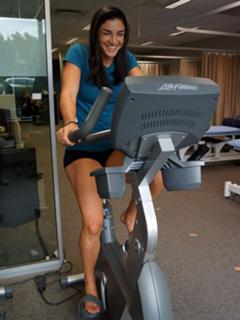 Michelle Jenneke feet photo thumbnail