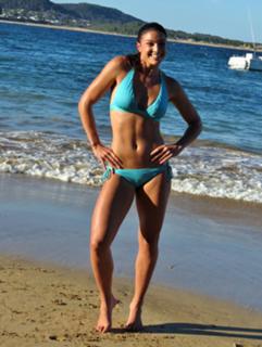Michelle Jenneke feet photo thumbnail