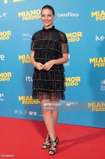 Michelle Jenner feet photo thumbnail