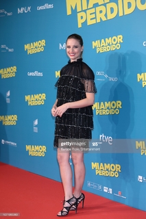 Michelle Jenner feet photo thumbnail