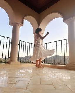 Michelle Jenner feet photo thumbnail