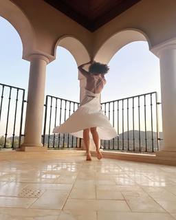 Michelle Jenner feet photo thumbnail