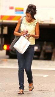 Michelle Keegan feet photo thumbnail