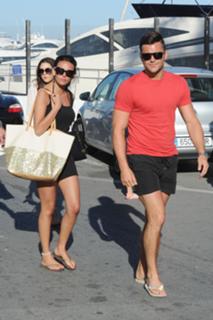 Michelle Keegan feet photo thumbnail