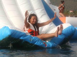 Michelle Keegan feet photo thumbnail