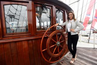 Michelle Keegan feet photo thumbnail