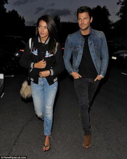 Michelle Keegan feet photo thumbnail