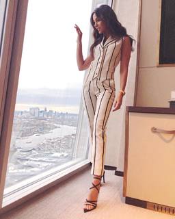 Michelle Keegan feet photo thumbnail