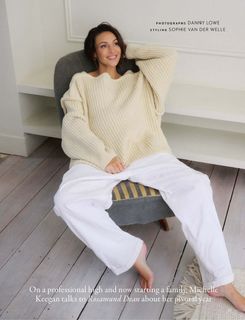 Michelle Keegan feet photo thumbnail